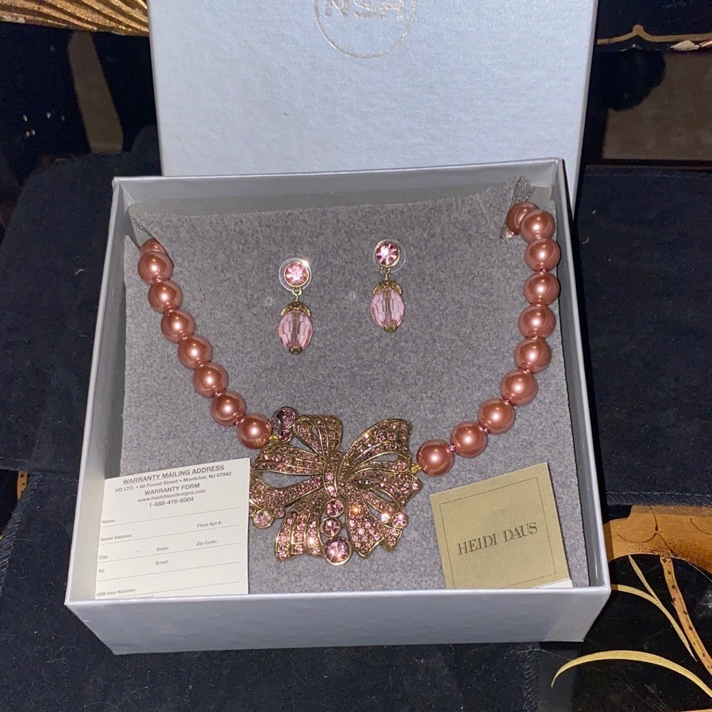 Heidi Daus Pink Ravishing Ribbon Beaded Necklace with Bow Pendant and Earrings